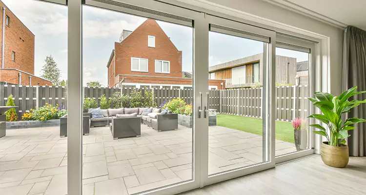 Best Sliding Screen Door Replacement Company in Port St. Lucie, FL